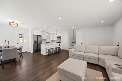 22W080 Valleyview Drive, Glen Ellyn, IL 60137 - Photo 9