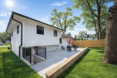 22W080 Valleyview Drive, Glen Ellyn, IL 60137 - Photo 19