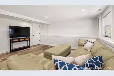 22W080 Valleyview Drive, Glen Ellyn, IL 60137 - Photo 15