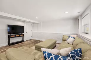 22W080 Valleyview Dr, Glen Ellyn, IL 60137 - Photo 15