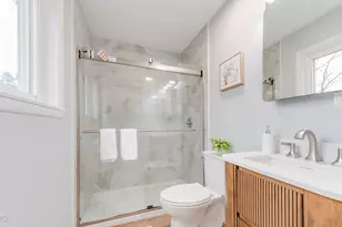 2712 Mohawk Ave, Woodridge, IL 60517 - Photo 11