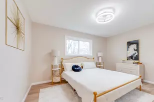 2712 Mohawk Ave, Woodridge, IL 60517 - Photo 9