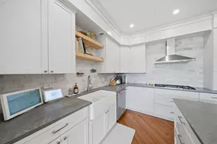 1532 W Oakdale Ave, Chicago, IL 60657 - Photo 3