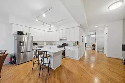 1532 W Oakdale Avenue, Chicago, IL 60657 - Photo 15