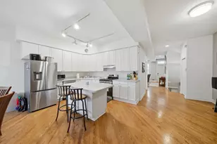 1532 W Oakdale Ave, Chicago, IL 60657 - Photo 15