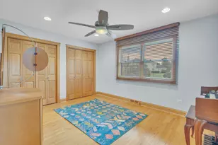 730 Castlewood Ln, Deerfield, IL 60015 - Photo 15