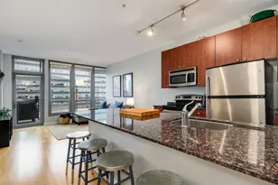 565 W Quincy St, Chicago, IL 60661 - Photo 3