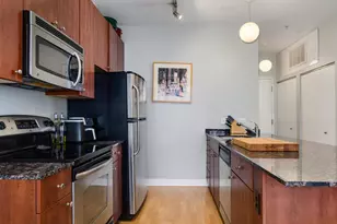 565 W Quincy St, Chicago, IL 60661 - Photo 11