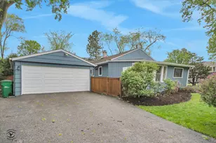 591 S Charlotte St, Lombard, IL 60148 - Photo 25