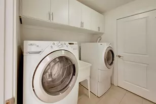 3407 N Bell Ave, Chicago, IL 60618 - Photo 35