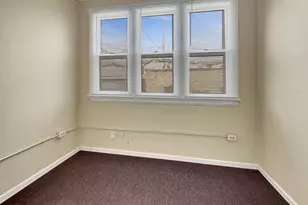 3736 N Whipple St, Chicago, IL 60618 - Photo 15