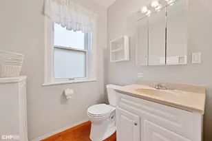 3736 N Whipple St, Chicago, IL 60618 - Photo 17