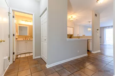 263 Camel Bend Court #0, Schaumburg, IL 60194 - Photo 5