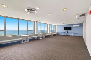 1700 E 56th St, Chicago, IL 60637 - Photo 15