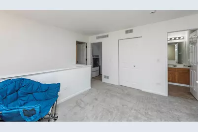 368 S Litchfield Drive, Round Lake, IL 60073 - Photo 15