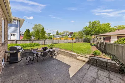 919 N President Street, Wheaton, IL 60187 - Photo 25