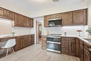 2729 Lawndale Ave, Evanston, IL 60201 - Photo 15