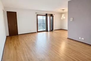 7925 Paxton Ave, Tinley Park, IL 60477 - Photo 3