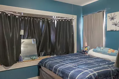 1645 N Monticello Avenue, Chicago, IL 60647 - Photo 23