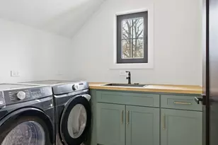 1100 Lois Ave, Park Ridge, IL 60068 - Photo 31