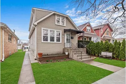 5252 N Mulligan Avenue, Chicago, IL 60630 - Photo 1