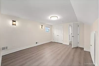 5252 N Mulligan Avenue, Chicago, IL 60630 - Photo 23