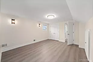 5252 N Mulligan Ave, Chicago, IL 60630 - Photo 23