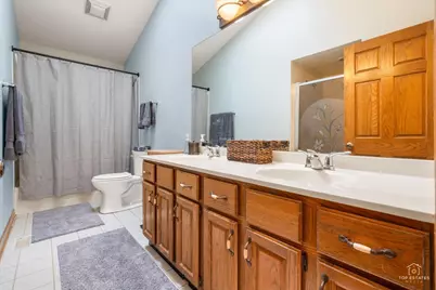 601 Ridgelawn Trail, Batavia, IL 60510 - Photo 31