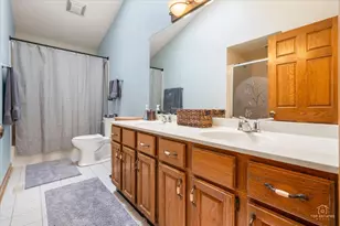 601 Ridgelawn Trail, Batavia, IL 60510 - Photo 31