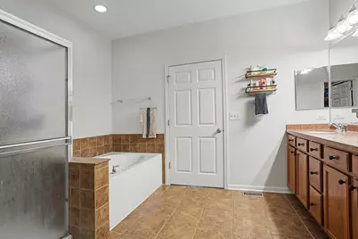 1216 Betsy Ross Place, Bolingbrook, IL 60490 - Photo 11