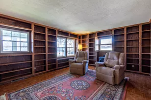 1218 Margaret Dr, Princeton, IL 61356 - Photo 9