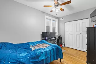 5226 W Eddy St, Chicago, IL 60641 - Photo 19