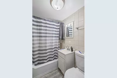 5226 W Eddy Street, Chicago, IL 60641 - Photo 47