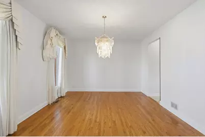 681 Castlerea Lane, Des Plaines, IL 60016 - Photo 13