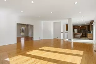 681 Castlerea Ln, Des Plaines, IL 60016 - Photo 19