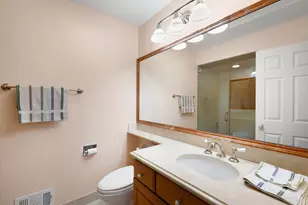 45 Warrington Dr, Lake Bluff, IL 60044 - Photo 23