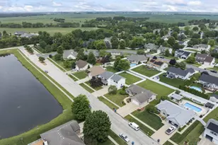 925 Magnolia Dr, Bourbonnais, IL 60914 - Photo 39