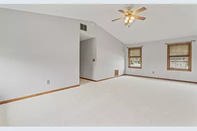 925 Magnolia Drive, Bourbonnais, IL 60914 - Photo 31