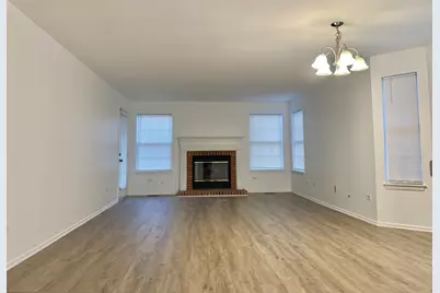 [Address not provided], Schaumburg, IL 60193 - Photo 3