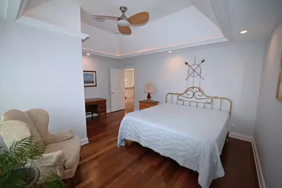 175 Lagoon Drive, Northfield, IL 60093 - Photo 35