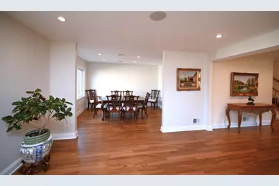 175 Lagoon Drive, Northfield, IL 60093 - Photo 9