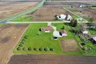 13042 E 10500N Rd, Grant Park, IL 60940 - Photo 5