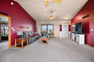 13042 E 10500N Rd, Grant Park, IL 60940 - Photo 11