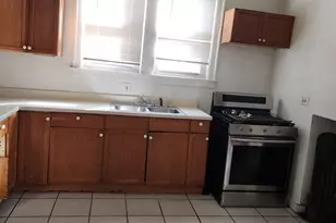 8222 S Peoria St, Chicago, IL 60620 - Photo 3