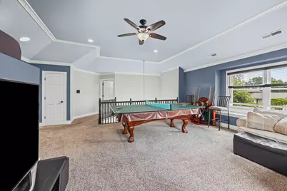 130 S Elm Tree Lane, Elmhurst, IL 60126 - Photo 17