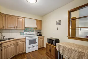 1322 S New Wilke Rd, Arlington Heights, IL 60005 - Photo 3