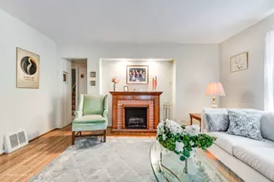 130 Belle Plaine Ave, Park Ridge, IL 60068 - Photo 9