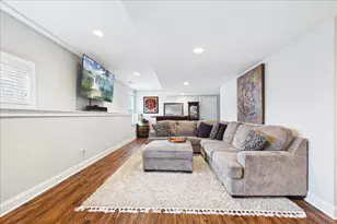 811 Michigan St, Wheaton, IL 60187 - Photo 23