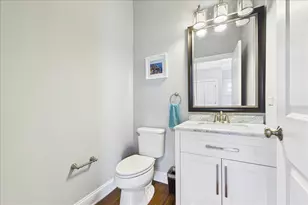 811 Michigan St, Wheaton, IL 60187 - Photo 5