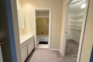 2201 S Grace St, Lombard, IL 60148 - Photo 11